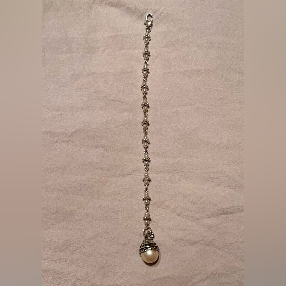 🩶⚪️Brighton Silver Bracelet with Cream Pearl Charm